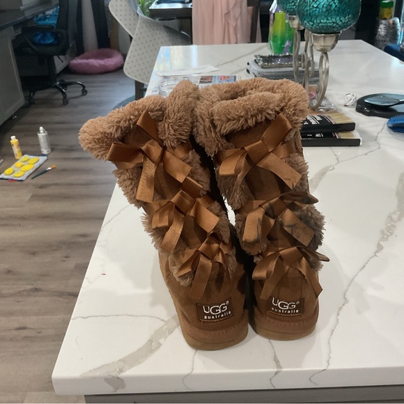 UGG Brown Lace Up Boots - Picture 2 of 4